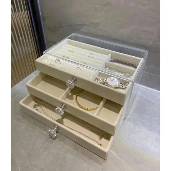 jewelry box - Picture 2 of 3